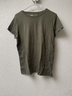 T-shirt vert taille M