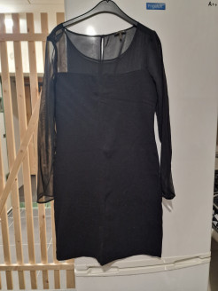 Kleid schwarz massimodutti