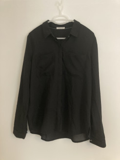 Black long-sleeved blouse