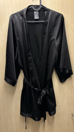 Satin black kimono