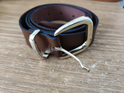 ceinture en cuir marron