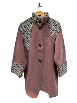 Manteau en laine avec fausse fourrure