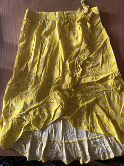 Yellow pineapple skirt