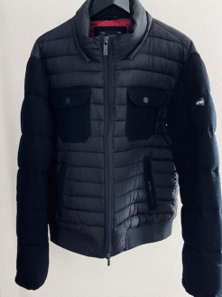 ARMANI JEANS beautiful and warm Blue quilted down jacket, fully zipped