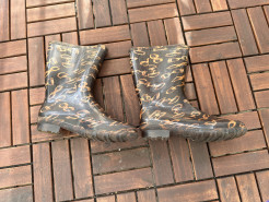 half rain boot