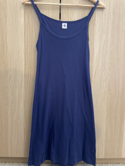 Body-hugging dress 100% cotton