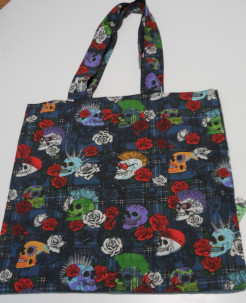 Simple "skulls+roses" tote bag