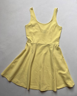 Yellow dress size 36