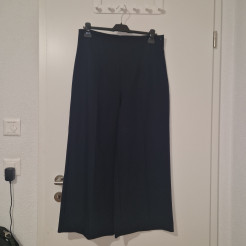 Pantalon style jupe-culotte bleu foncé