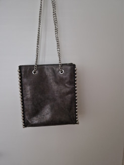 Small shoulder bag