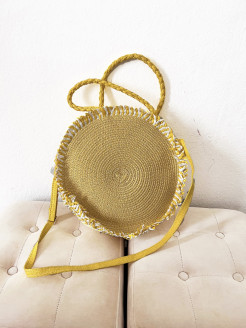 Sac jaune en paille