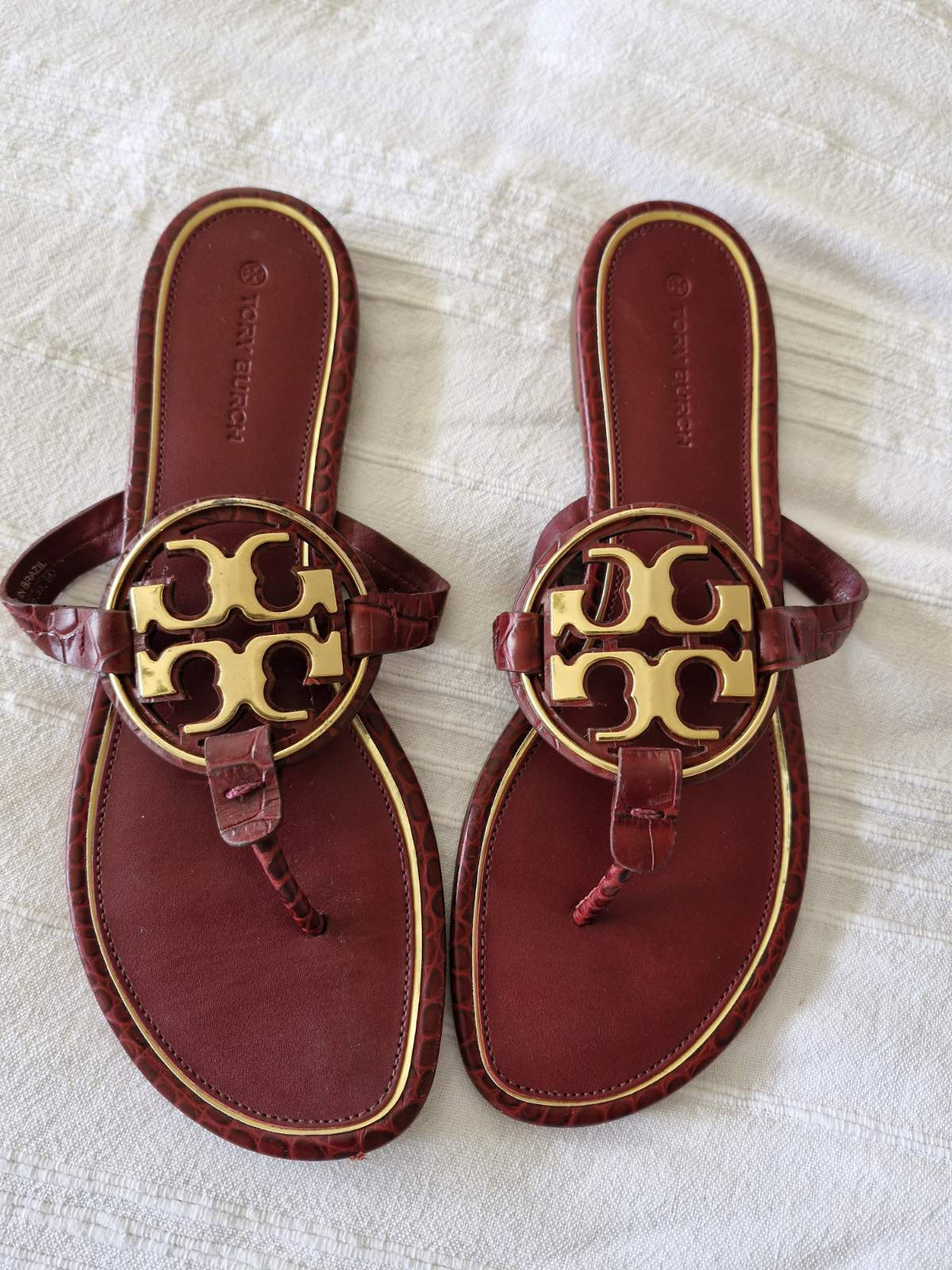 Tory Burch Miller sandale en cuir gaufré roma rouge (40)