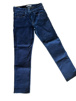 Jeans Levi s 724 High Rise Straight  taille 30/30