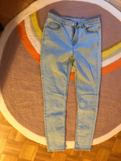 Skinny Jeans mit hoher Taille in verwaschenem Blau