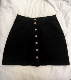 Stradivarius black mini skirt size 38