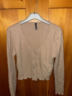 Beige crop top jumper