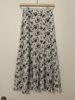 Uniqlo floral maxi skirt - Cream and black