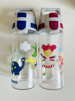 SIGG Trinkflaschen für Kinder Dinosaurier- und Feenmotive