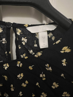 H&M Blümchenbluse 34