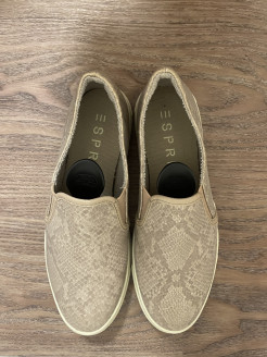 Esprit shoes