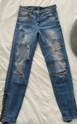 Jean with holes