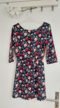 Blumen Kleid