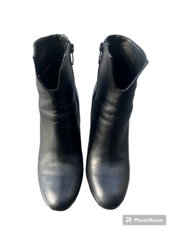 Kendall + Kylie boots