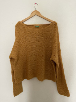 Benetton yellow jumper 34% wool