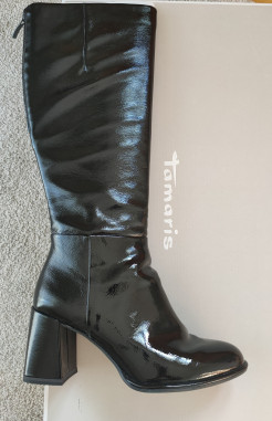Tamaris patent boots