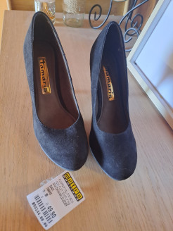 Black heel 39 (10cm)