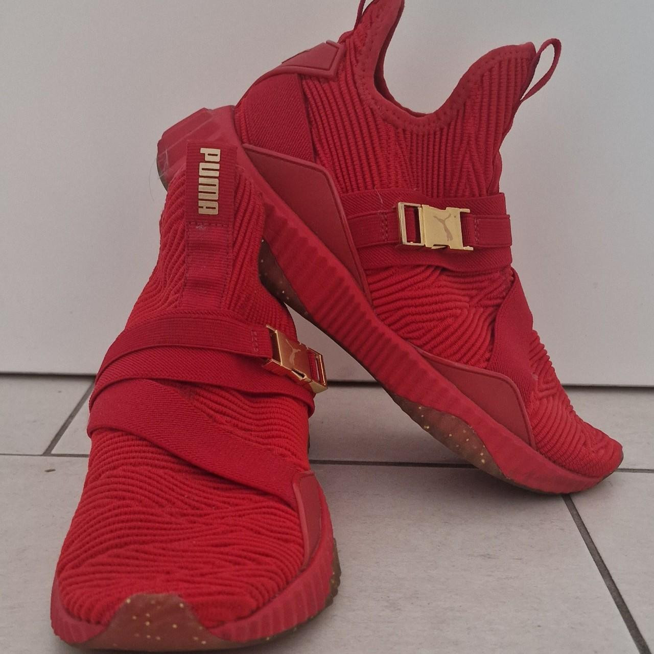 Red hot sale puma defy