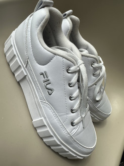 Fila Sneakers