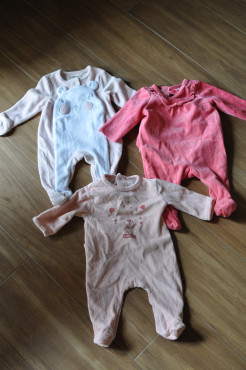 Set of 3 warm pyjamas for girls size 3 months
