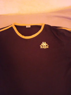 Black Kappa T-shirt.