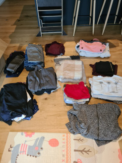 Box of clothes 115 pcs