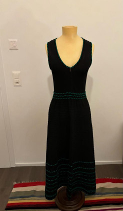 langes Strickkleid