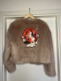 Fur jacket H&M x NICKI MINAJ