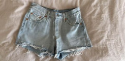 Short jean's Levi's - taille 25