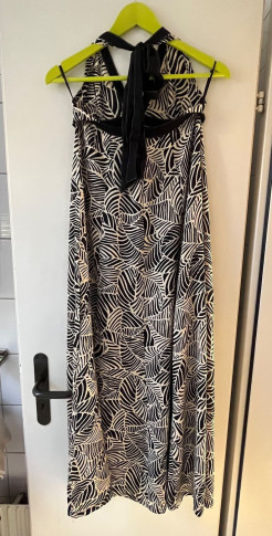 Robe longue décoltée /Langes Kleid mit Dekoltee "Komodo