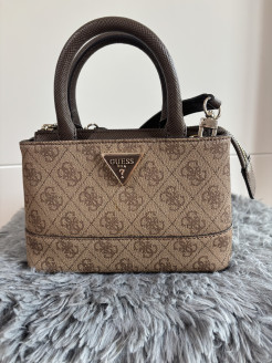 Sac Guess bandoulière ou à main