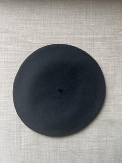 Black woolen beret