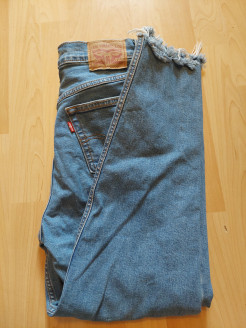 Mom Jeans Levis Taille 28