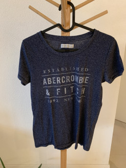 Abercrombie T-shirt