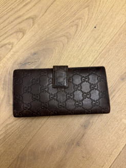 Gucci brown leather wallet