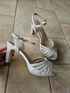Silver high-heels plateform sandals 👠