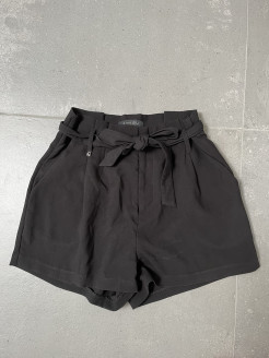 Short noir fluide 36