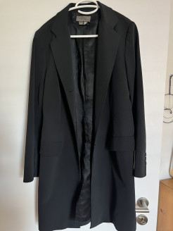 Long black blazer Zara