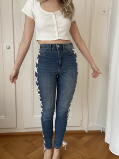 Jeans à boucle