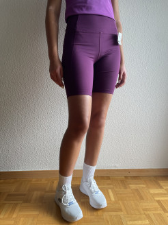 Sport shorts purple