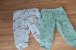 Set of 2 trainings size 12 months